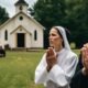 Do Mennonites Believe in Speaking in Tongues - Understanding Spiritual Practices in Mennonite Tradition