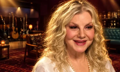Stella Parton will not name Dolly's cancer